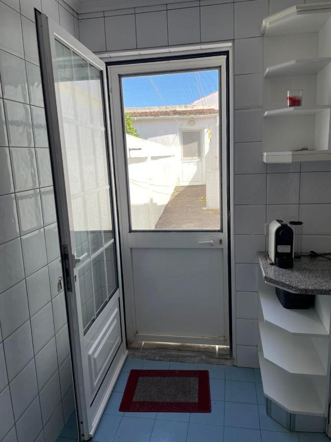 Alojamento Laureana Horta  Exteriör bild